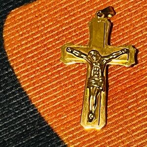 Gold Crucifix Pendant